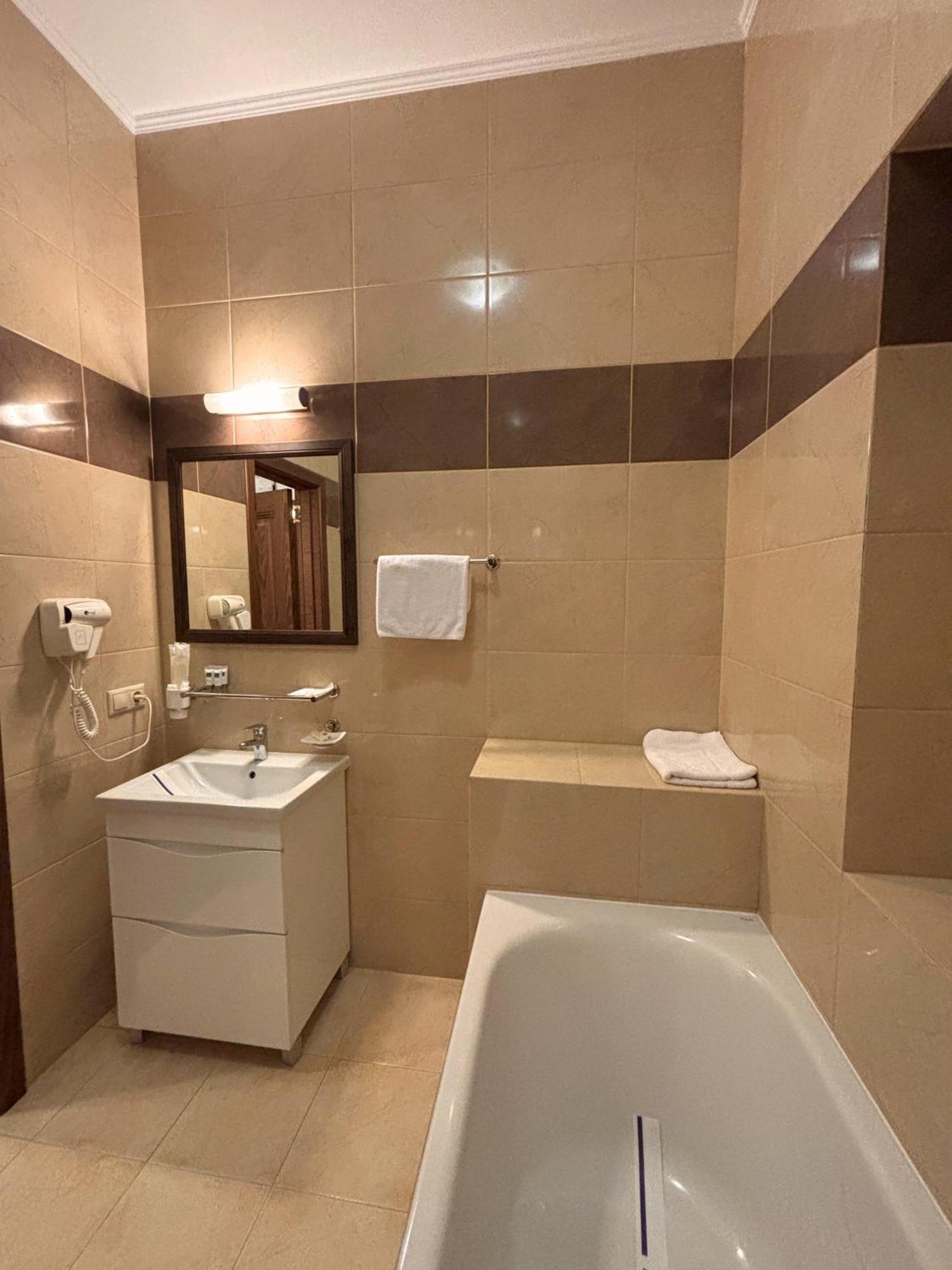 Odeska Astoria Hotel Odesa Cameră foto
